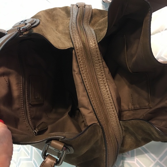 Coach Edie 42 Suede and Pebble Leather Bag - Picture 9 of 15